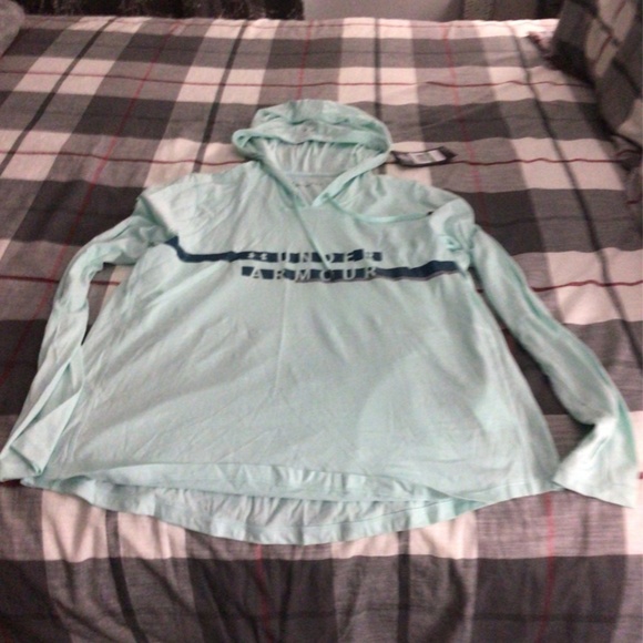 Womens under armour shirt - Picture 1 of 2